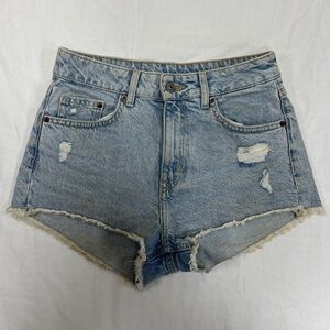 H & M Divided Denim Shorts Womens Size 4 Distressed Denim Cut Off Jean Blue Wash